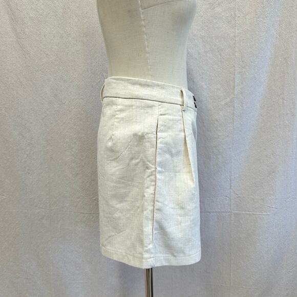 Goodnight Macaroon beige tailored A line textured shorts size large‎ high rise - Picture 9 of 14